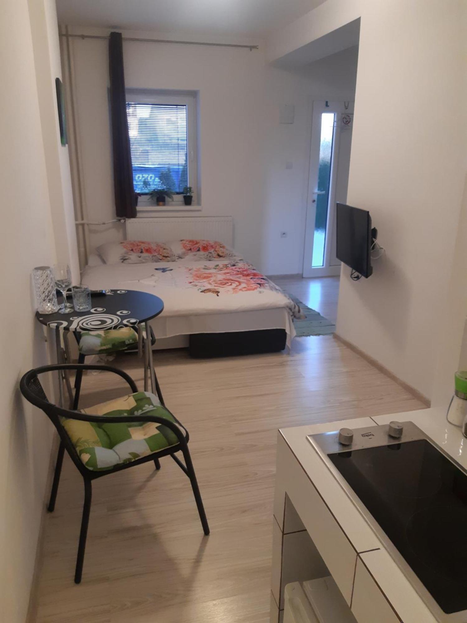 Bešeňová Apartment Pharamis מראה חיצוני תמונה